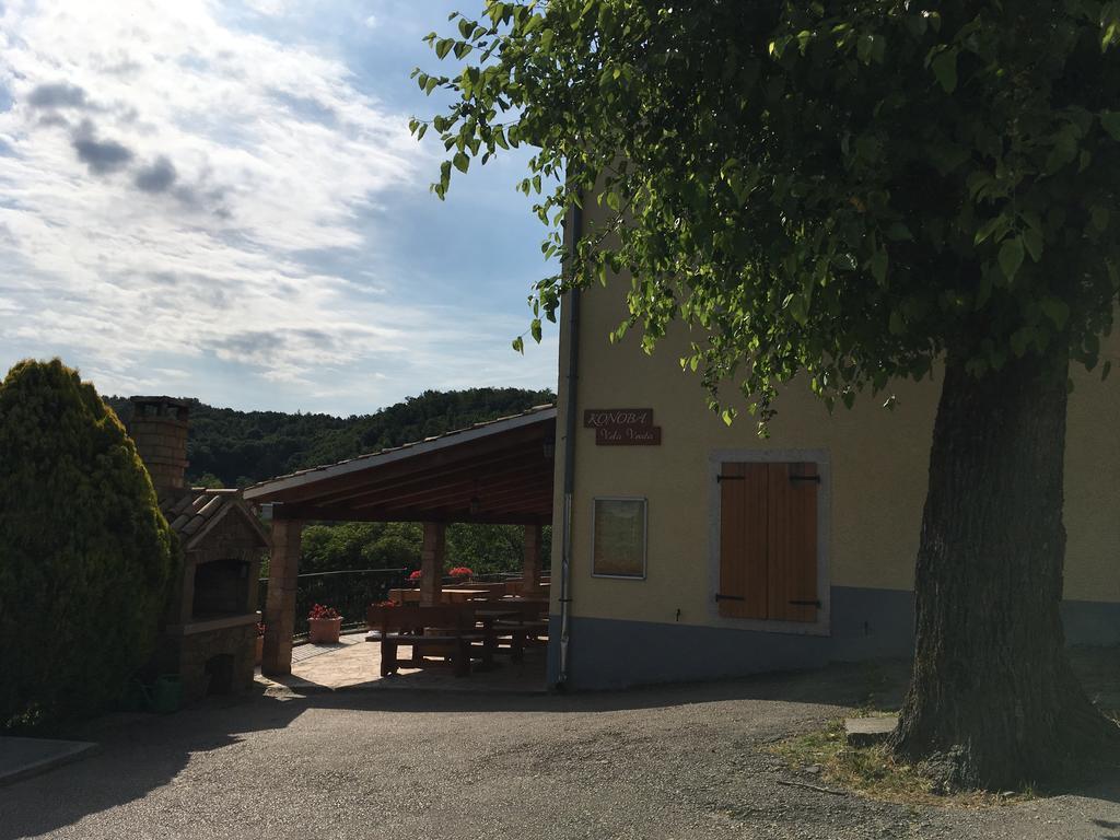 Summerhouse Beram パジン エクステリア 写真